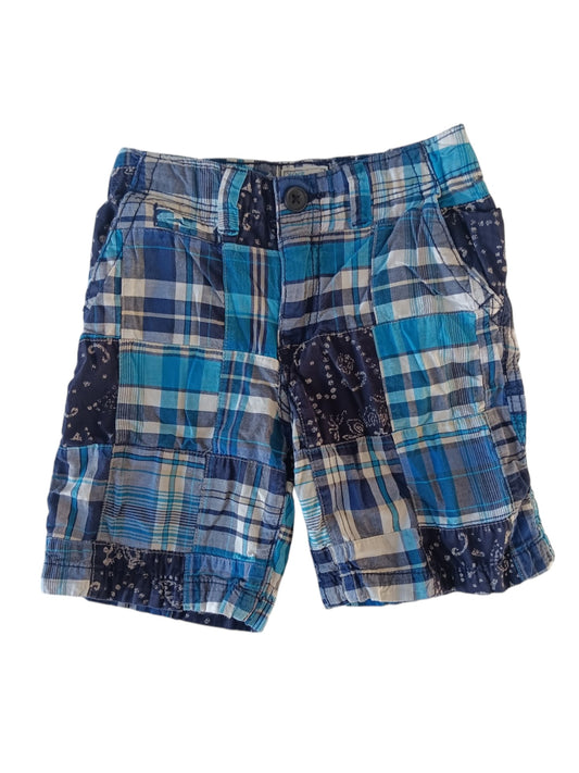 Short - Place - 3 ans