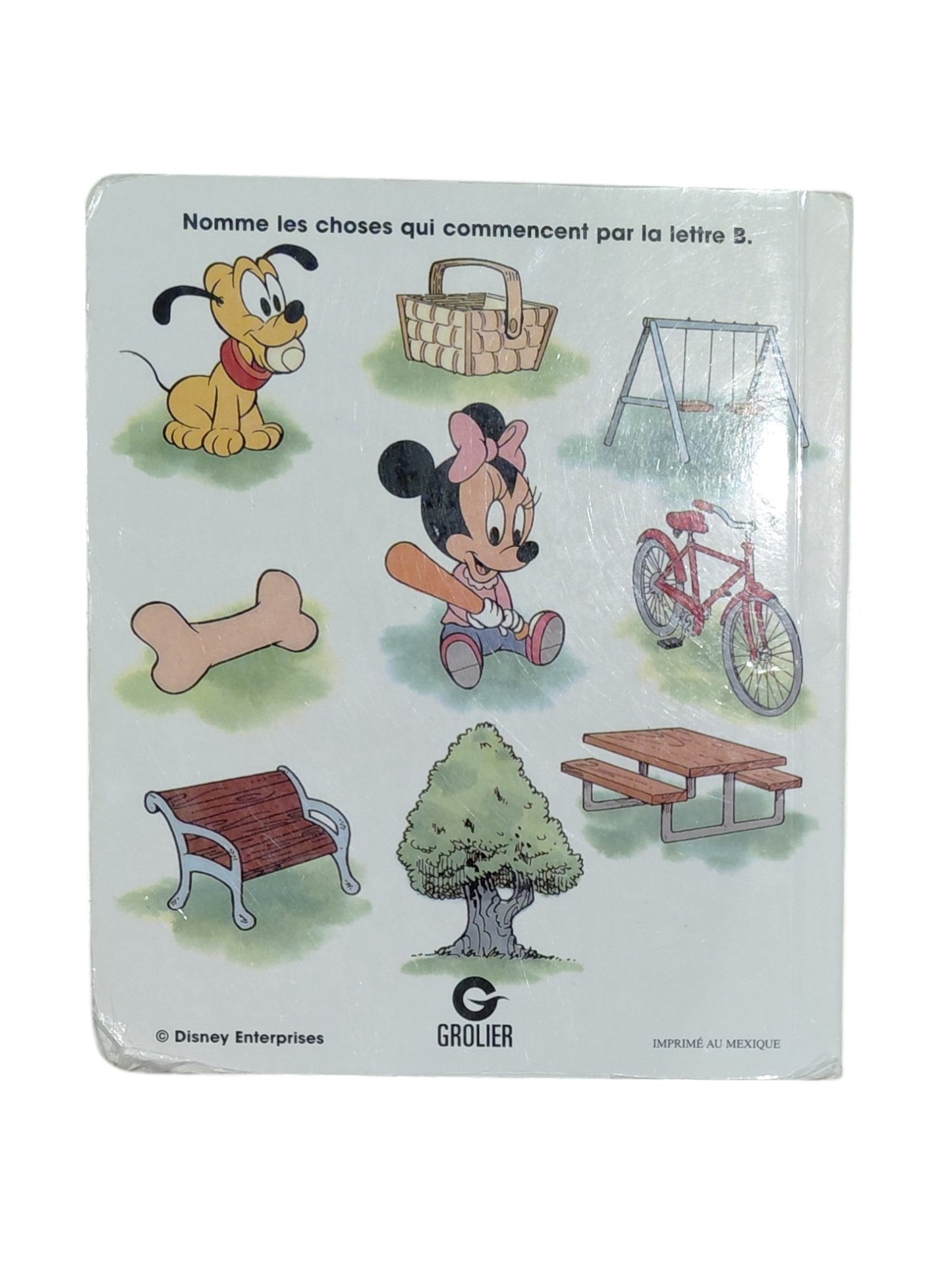 Jouons à la balle, bébé Minnie
