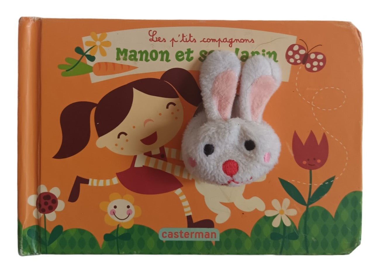 Manon et son lapin - Livre marionnette