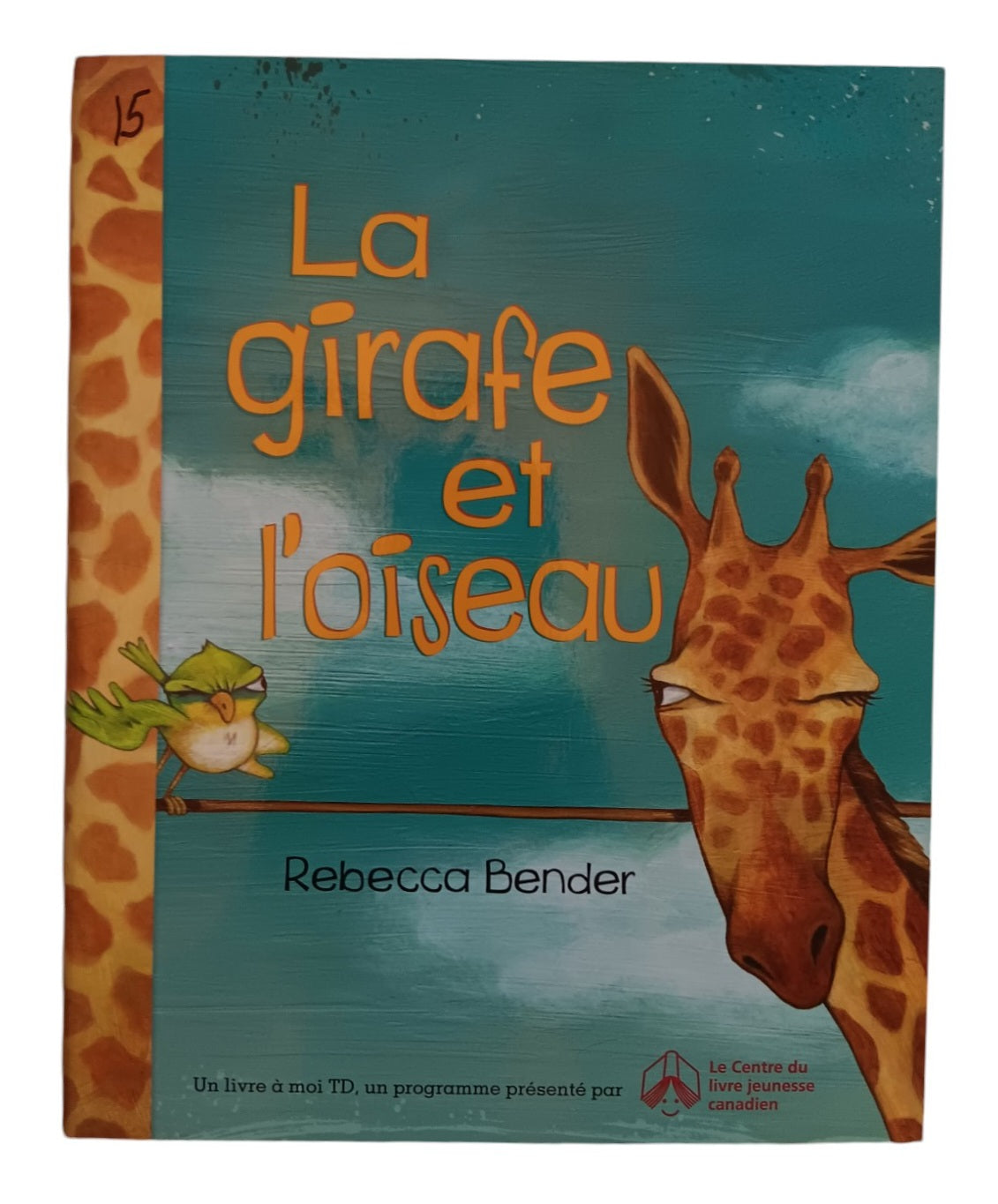 La girafe et l'oiseau